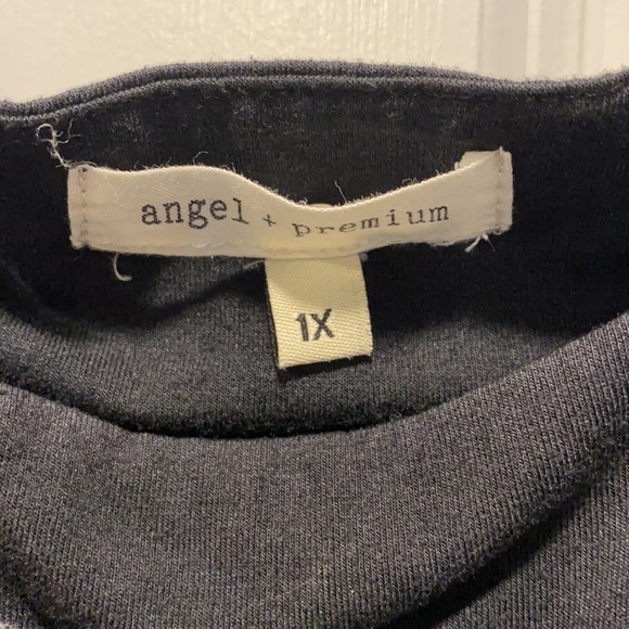 Black long sleeved top - Picture 2 of 4